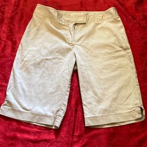 For The Republic Walking Shorts Size 10, beige color